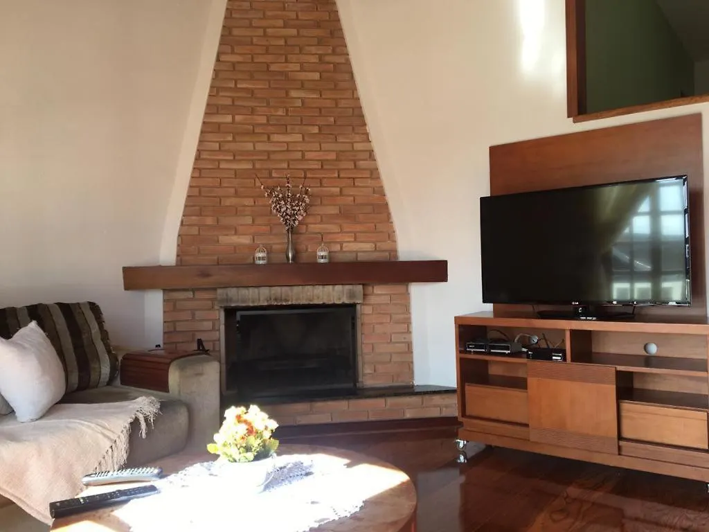 Casa de hóspedes Suites Aconchego Em Campos Campos do Jordão Brasil