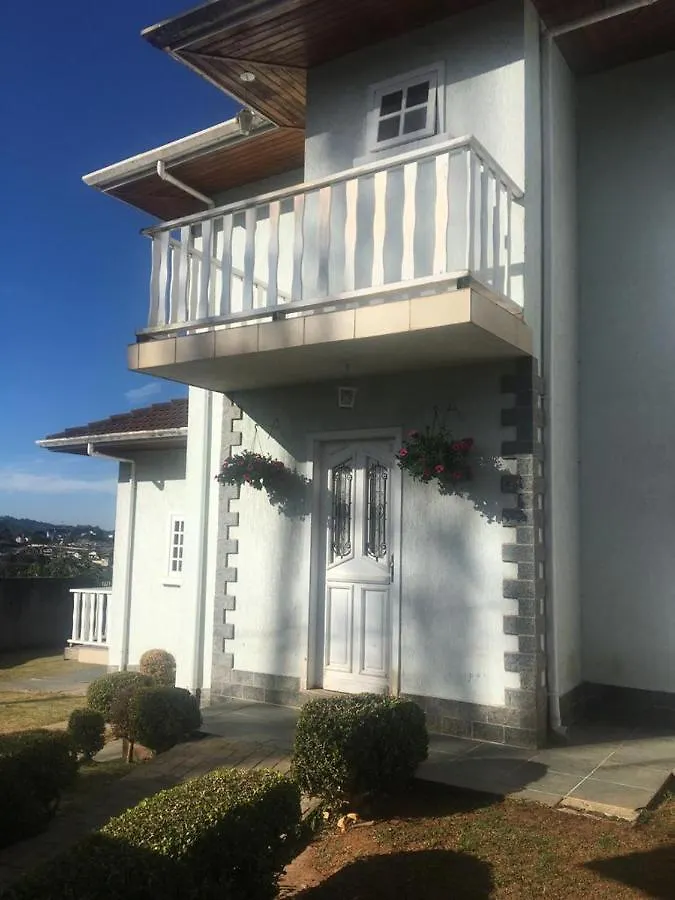 Casa de hóspedes Suites Aconchego Em Campos Campos do Jordão